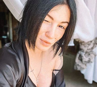 Приходько топлес привітала вчителів зі святом. ФОТО 