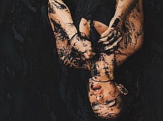 Бадоєв на Балі зняв брудну Яремчук. ФОТО