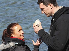 Володя Кличко привезе свою Дюймовочку в Україну