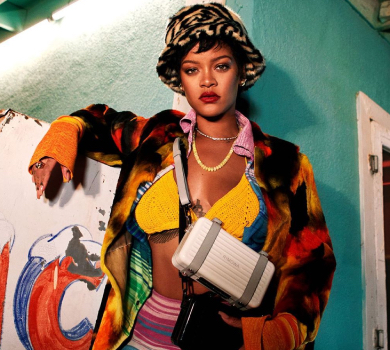 Ріанна потрясла дупцею у гарячому кампейні свого бренду. ВІДЕО