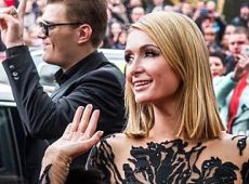 Періс Хілтон подіджеїла у Львові та оголосила про любов до України. ВІДЕО