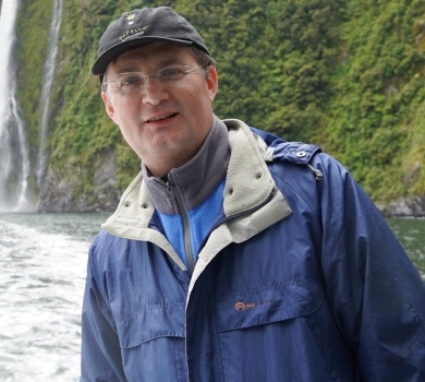 Безмозкі ляльки: Кондратюк затаврував українських зірок, що обслуговують агресора