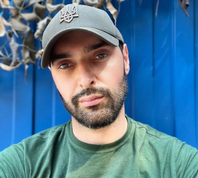 Козловський показав, як складав присягу перед виїздом на фронт. ВІДЕО