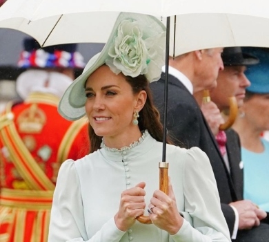 Кейт Міддлтон у ретросукні порівняли з героїнею Бріджертонів. ФОТО 