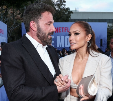 Грюкнув дверима - підірвав Інтернет: завірусилося яскраве ВІДЕО з Аффлеком і Лопес