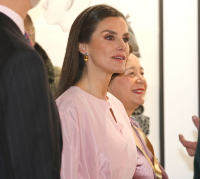 Наче квіточка: королева Летісія в рожевій сукні за $175 відвідала івент у Мадриді