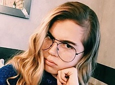 Дочка Седокової розказала, як мамині подорожі не заважають їй у навчанні