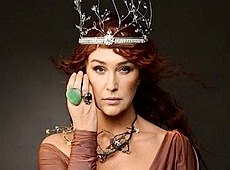 Єгорова звільняється з телеканалу через убивче опитування про неї та Мухарського