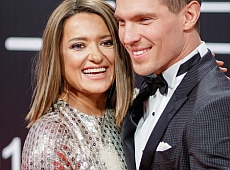 Червона доріжка M1 Music Awards: рожева Полякова, срібна Могилевська та Юсупова з Кравчуком