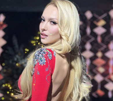 Імператриця: Полякова з донькою зробили тарологічний прогноз щодо амурного життя Кароль