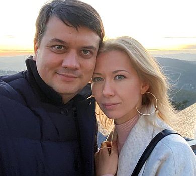 Разумков у День сім’ї вперше показав обох синів. ФОТО