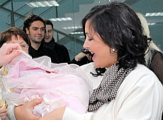 Галліну з донькою забрали. ФОТО