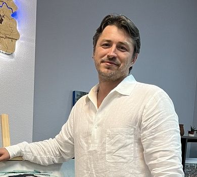 Притула за $25 тисяч продав власну картину, яку вигадав 25 років тому