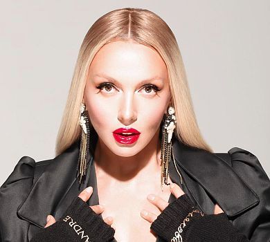 Не розганяйте гімно на вентилятор: Полякова пояснила, як її чоловік виїхав за кордон