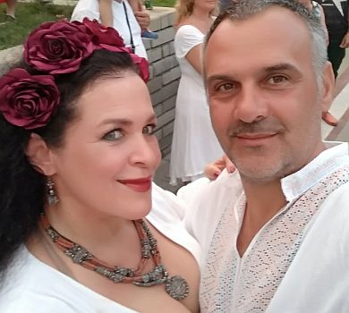 Розчавлений, знищений: чоловік Писанки розповів про хворобу, яка забрала її життя