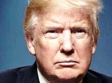 Фея сипле чарівний пилок: Трамп насмішив мережу химерним рухом. ВІДЕО