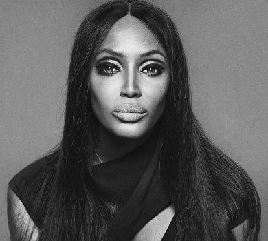 Сльози, коси та голі сідниці: 51-річна Кемпбелл змінила кілька образів в американському глянці. ФОТО