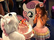 Єдиноріг Блохіна привітала донечку з 4-річчям. ФОТО