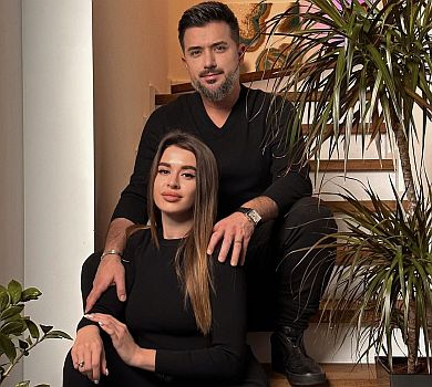 Екс Лорак показав, як проводить канікули з дочкою та нареченою у Швейцарії