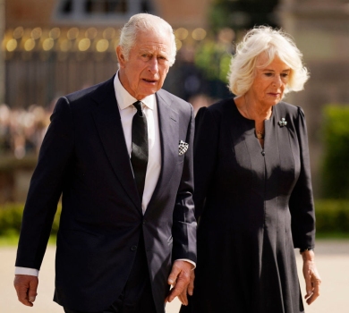 Терпіти не можу цю чортівню!: Чарльз ІІІ розсердився на ручку