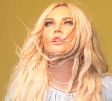 Було дуже важко співати, а тим паче зніматися: Камалія представила кліп-мініісторію про війну