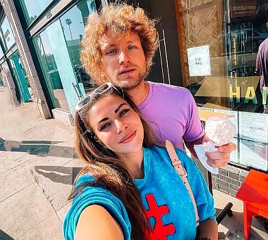 Щаслива у моменті Стужук розказала про стосунки з Шатирком