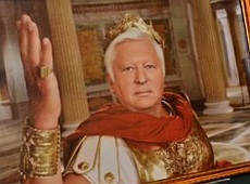 Маєток Пшонки: золото, ікони та забагато себе