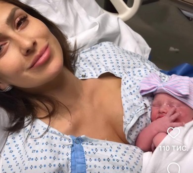 У Болдуїнів народилася сьома спільна дитина. Перші ФОТО