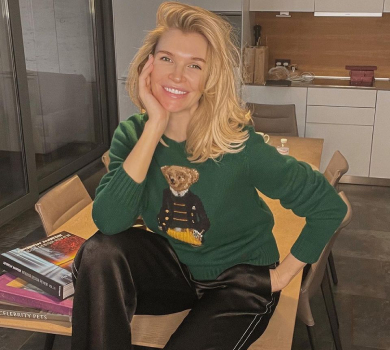 Модель Григор’єва засвітила стильний лук на прогулянці з сином. ФОТО