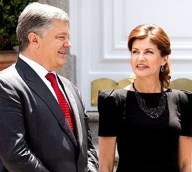 Порошенко похихотів і зізнався, коли Марина бачила його п’яним. ВІДЕО 