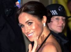 Маркл у театрі вигуляла вагітний животик і лук за $11 тисяч 