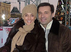 Коновалюки гайнули до Москви на ковзанку і в театр