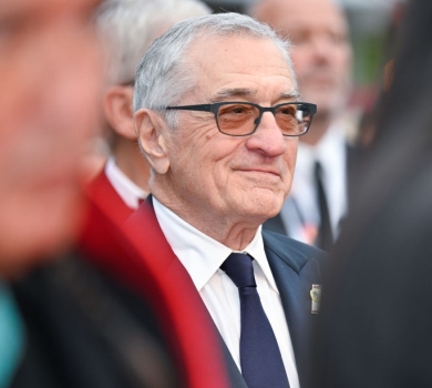 Де Ніро на Каннському кінофестивалі вперше вивів у світ матір своєї молодшої доньки. ФОТО 