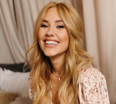 У Новий рік із новим носом: Квіткова оголосила, що зробила пластичну операцію