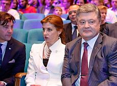 Порошенки, Яценюки, Яресько та Нищук сходили на концерт Джамали. ФОТО