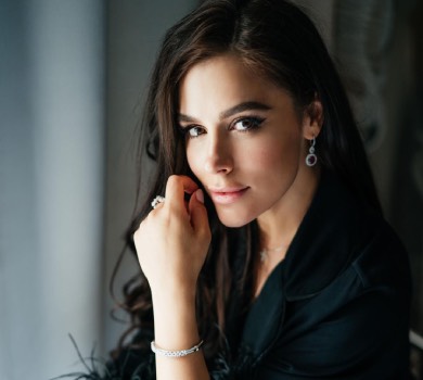 Нас захищають, щоб ми могли жити: Онуфрійчук закликала брати себе в руки та відчувати щастя