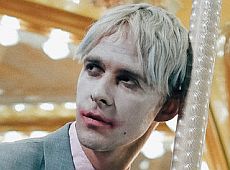 Барських в образі Джокера покатався на каруселі. ВІДЕО