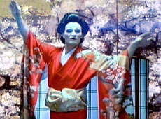 Олег Скрипка тимчасово змінив національність і стать