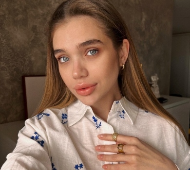 Тільки кохання врятує цей світ: Саша Бо оголосила про заручини