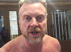 Мухарський без трусів до міністра: Петренко – гей! Почуй людей! ВІДЕО