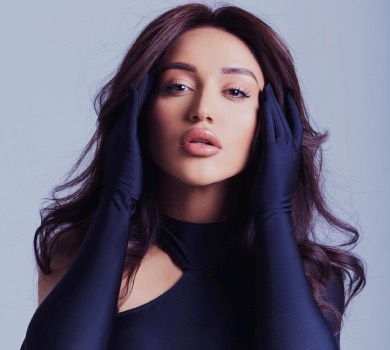 Перельоти нині піпець! та Готую себе до літа: що постять російські блогери