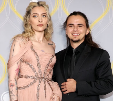 Тато би пишався: старші діти Майкла Джексона вразили появою на премії Tony