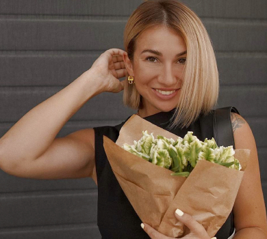 Розтягнута шкіра і місячний манікюр: Пренткович показала свою неідеальну ідеальність. ВІДЕО