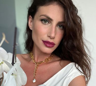 Дружина Тігіпка в купальнику показала спортивний вайб догори дригом. ФОТО