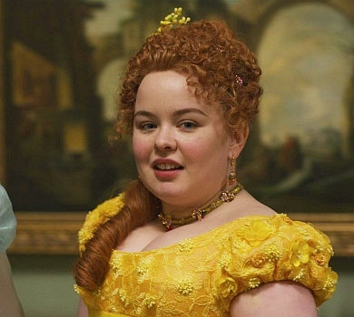 Важко витримувати: зірка Бріджертонів попросила не коментувати її фігуру