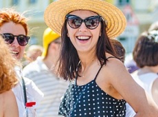 Джамала і Завальська-старша здійснили блошиний шопінг 