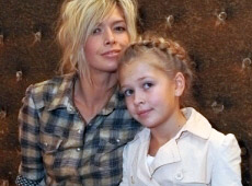 Брежнєва обділяє дочок і від ревнощів чоловіка не страждає