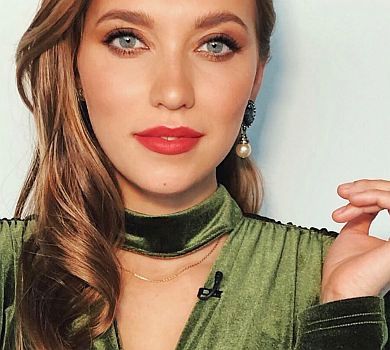 Тодоренко похвалилася розтяжкою і розсекретила свою вагу