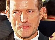 Медведчук старається, щоб Марченко не запала на іншого