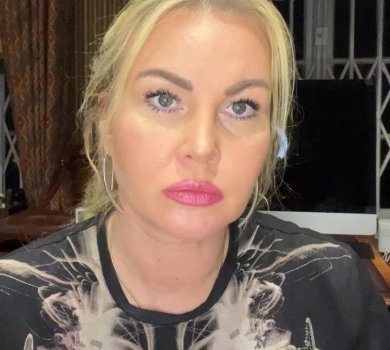 Ледве стримую сльози: Камалія наживо заспівала пронизливу пісню про війну, написану для неї чернігівцями